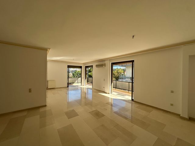 Ενοικίαση κατοικίας Αθήνα (Χίλτον) Διαμέρισμα 127 τ.μ. ανακαινισμένο