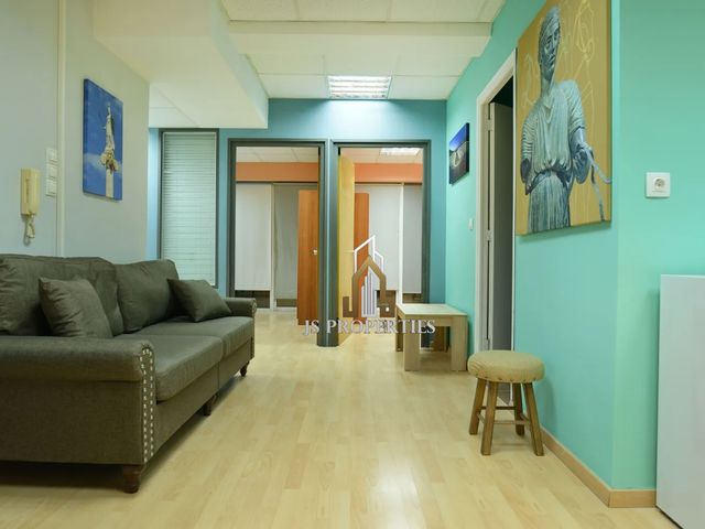 Πώληση κατοικίας Δάφνη Αττικής (Καλογήρων) Κτίριο 656 τ.μ. επιπλωμένο ανακαινισμένο