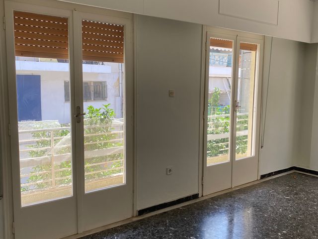 Πώληση κατοικίας Νίκαια (Άγιος Γεώργιος) Μονοκατοικία 96 τ.μ. ανακαινισμένο