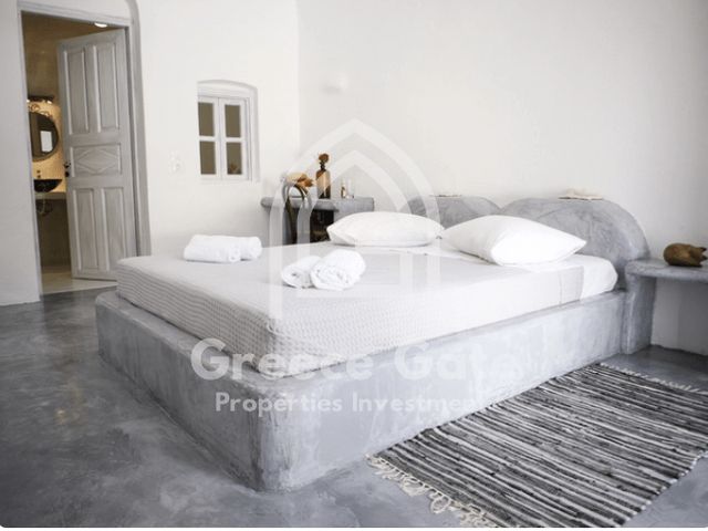 3-bedroom freehold villa in Santorini — photo 4 of 5