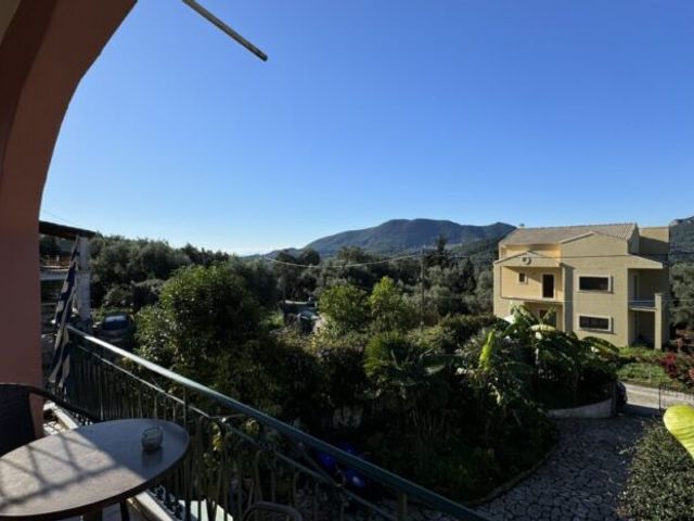 4-bedroom freehold villa in Corfu — photo 4 of 5