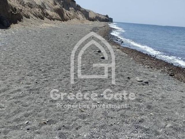 3-bedroom freehold villa in Santorini — photo 4 of 5