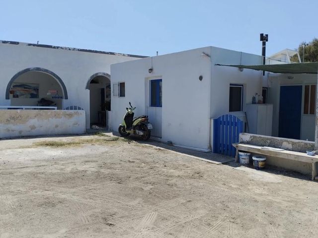 3-bedroom freehold villa in Santorini — photo 2 of 5