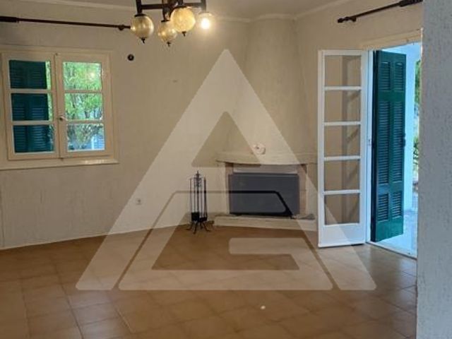 2-bedroom freehold villa in Zakynthos — photo 1 of 5