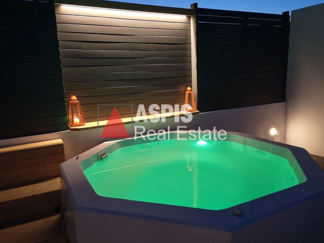 1-bedroom freehold villa in Santorini — photo 1 of 4