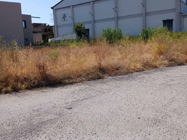 Οικόπεδο 777 τ.μ.