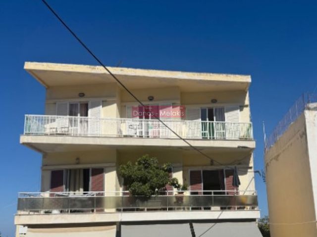3-bedroom freehold villa in Chania — photo 3 of 4