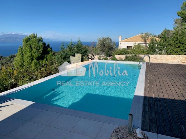 4-bedroom freehold villa in Skiathos — photo 2 of 5