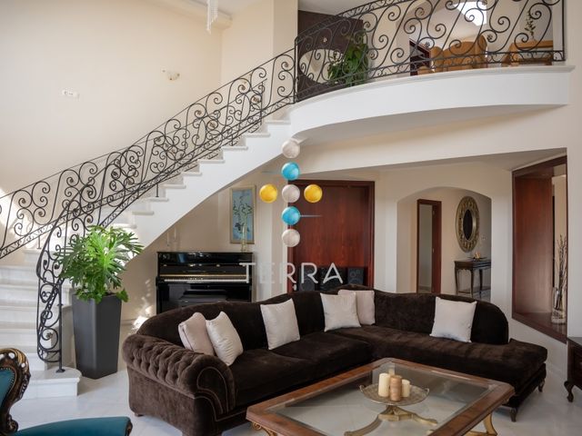 6-bedroom freehold villa in Rethymno — photo 3 of 5