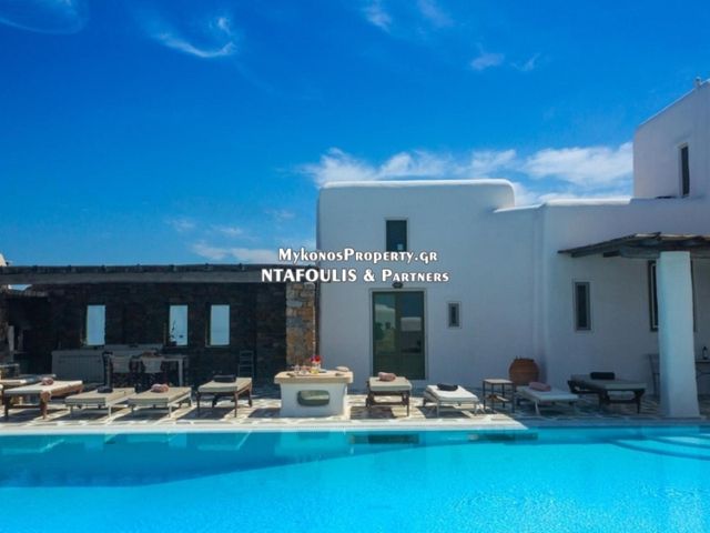 10-bedroom freehold villa in Mykonos — photo 3 of 5
