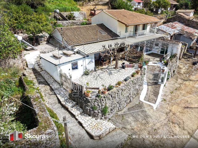 2-bedroom freehold villa in Lefkada — photo 5 of 5