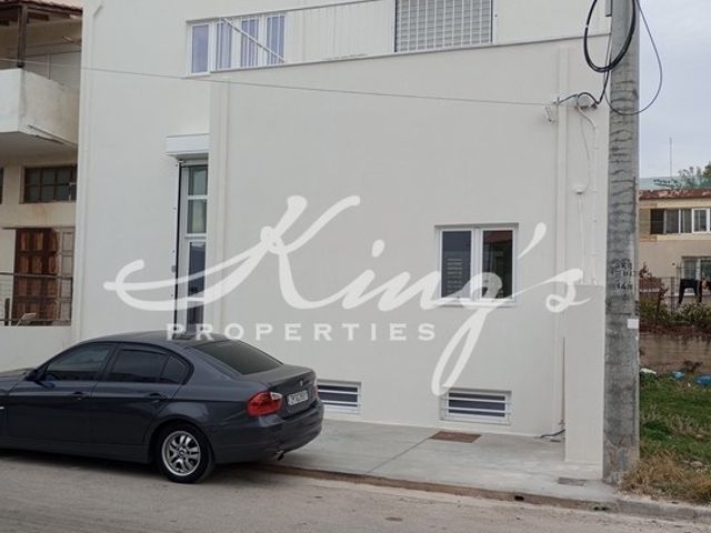 Κτίριο επαγγελματικών χώρων 270 τ.μ.