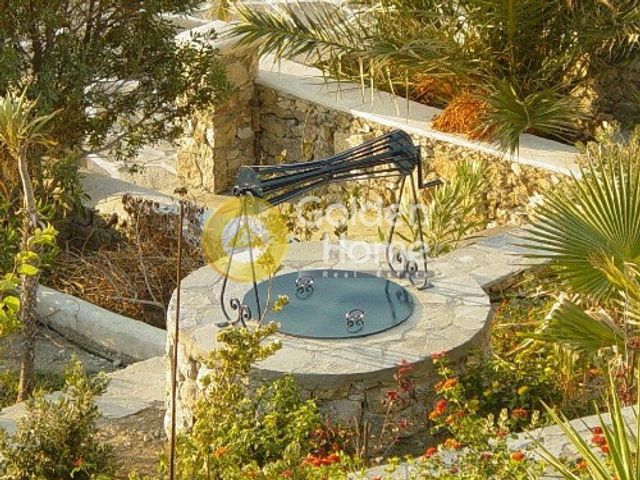 5-bedroom freehold villa in Mykonos — photo 4 of 5
