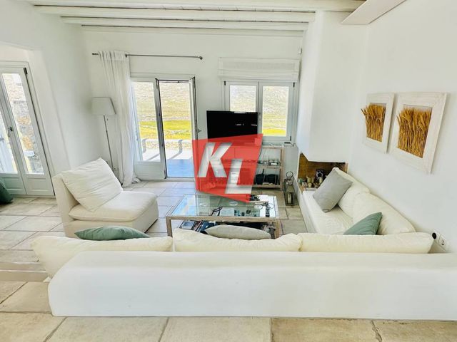 4-bedroom freehold villa in Mykonos — photo 3 of 5