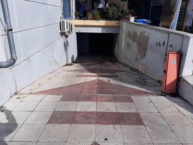 Πάρκινγκ 9 τ.μ.