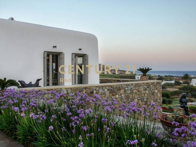 7-bedroom freehold villa in Mykonos — photo 2 of 5