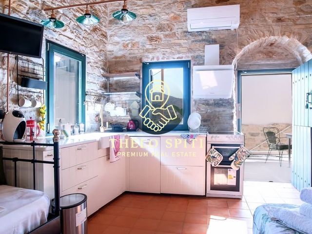 3-bedroom freehold apartment in Naxos — photo 5 of 5
