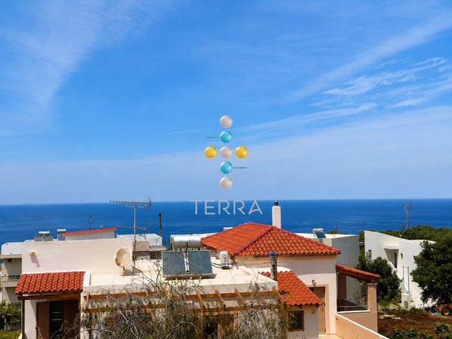 4-bedroom freehold villa in Rethymno — photo 1 of 5