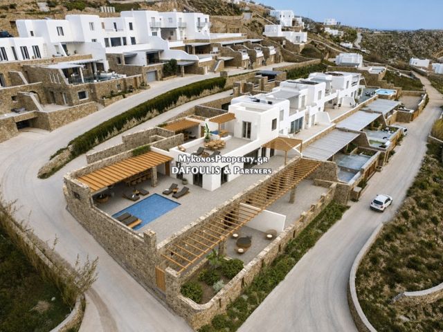 8-bedroom freehold villa in Mykonos — photo 4 of 5