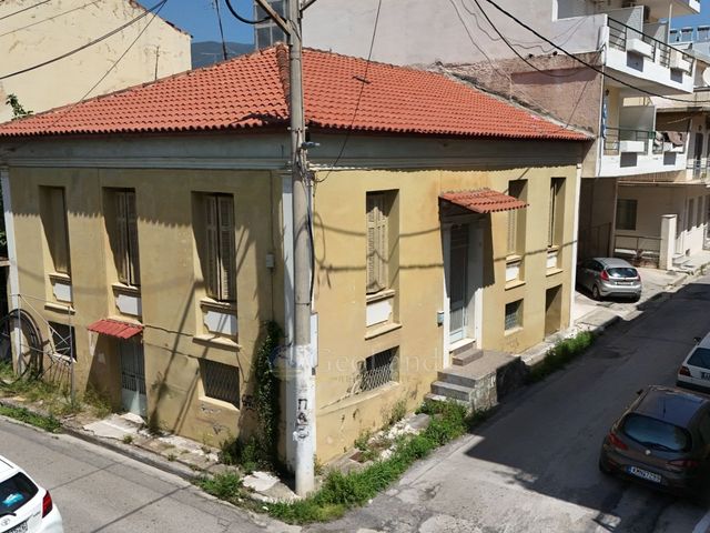 Μονοκατοικία 283 τ.μ.