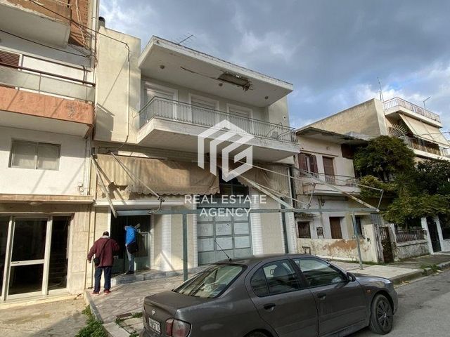 Κτίριο 352 τ.μ.