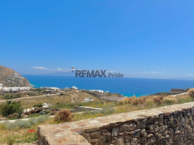 5-bedroom freehold villa in Mykonos — photo 1 of 5