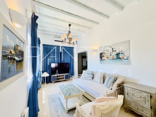 4-bedroom freehold villa in Mykonos — photo 2 of 5