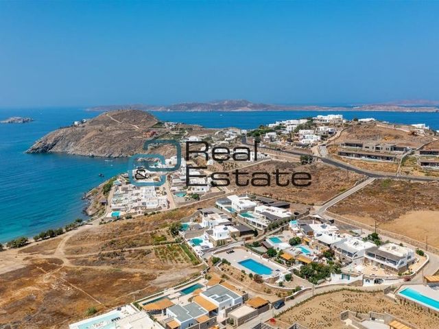 6-bedroom freehold villa in Mykonos — photo 1 of 5