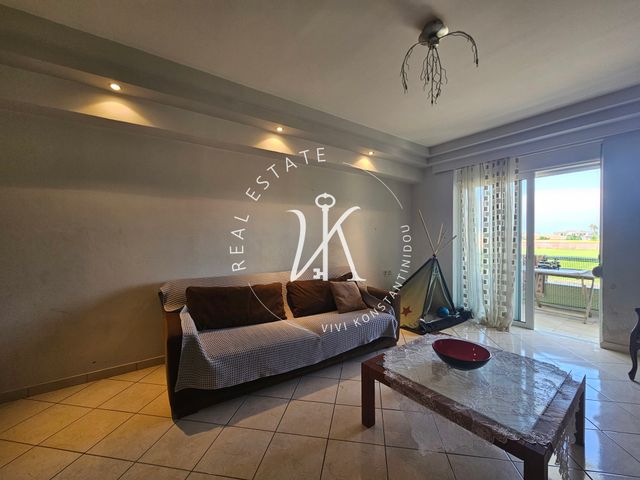 3-bedroom freehold villa in Rhodes — photo 2 of 5