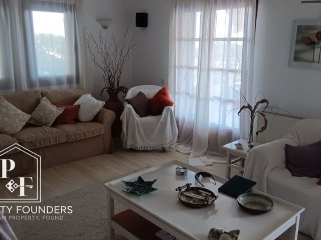 4-bedroom freehold villa in Skiathos — photo 3 of 5