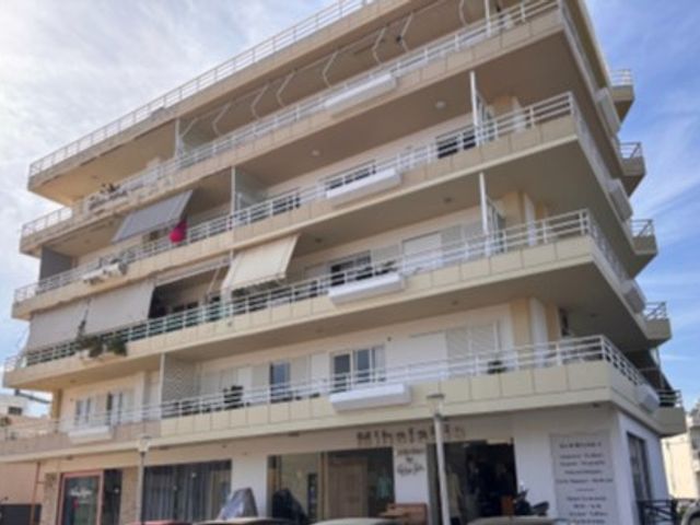 3-bedroom freehold villa in Rhodes — photo 3 of 3