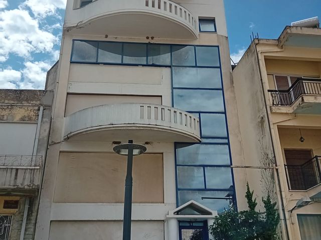 Γραφείο 183 τ.μ.