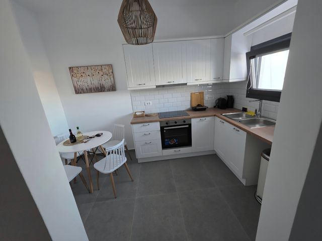 1-bedroom freehold villa in Santorini — photo 2 of 5