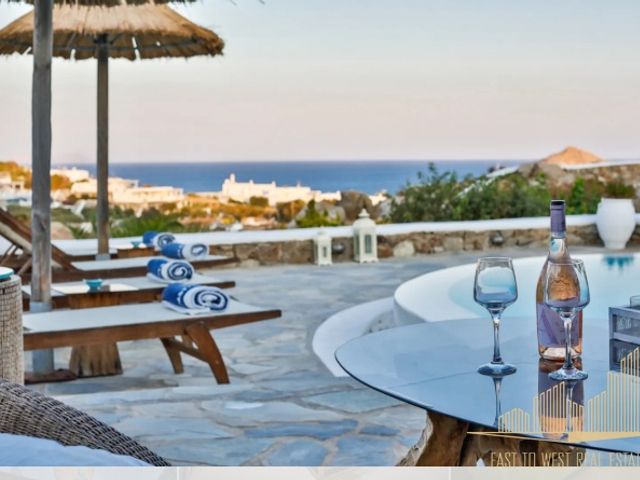 5-bedroom freehold villa in Mykonos — photo 1 of 5