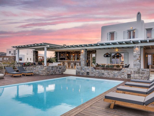 5-bedroom freehold villa in Mykonos — photo 3 of 5
