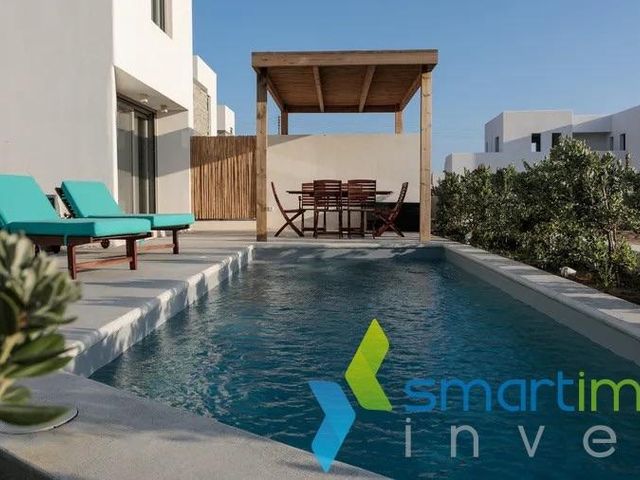 3-bedroom freehold villa in Naxos — photo 1 of 5