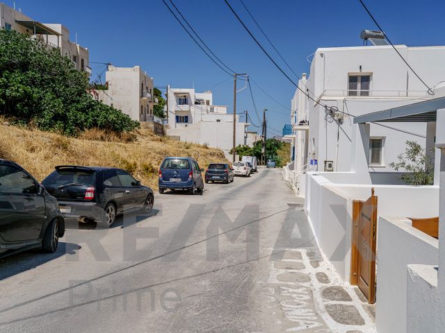 3-bedroom freehold apartment in Paros — photo 5 of 5