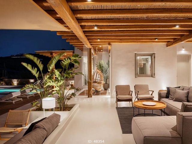 6-bedroom freehold villa in Mykonos — photo 4 of 5