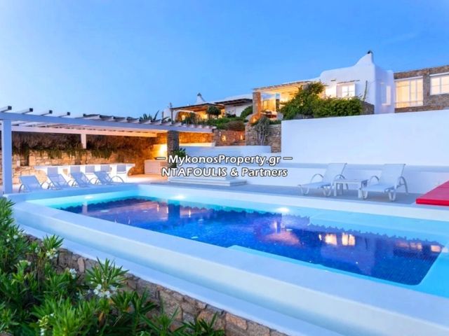 8-bedroom freehold villa in Mykonos — photo 3 of 5