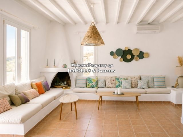 6-bedroom freehold villa in Mykonos — photo 2 of 5