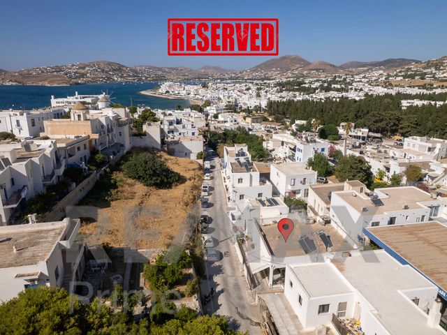 3-bedroom freehold apartment in Paros — photo 1 of 5