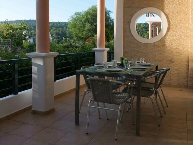 3-bedroom freehold villa in Zakynthos — photo 2 of 5