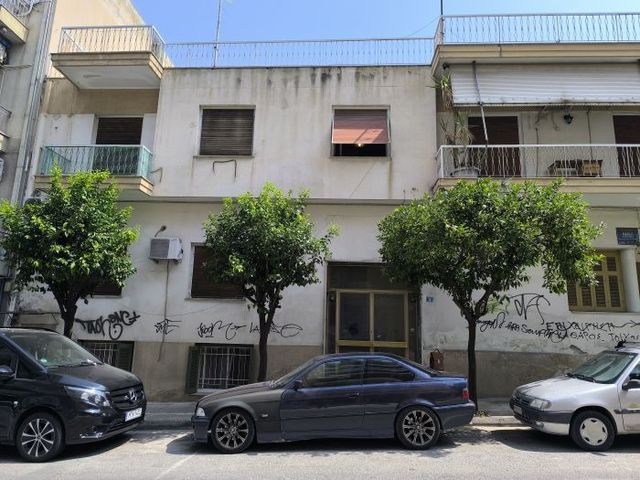 Πολυκατοικία 408 τ.μ.