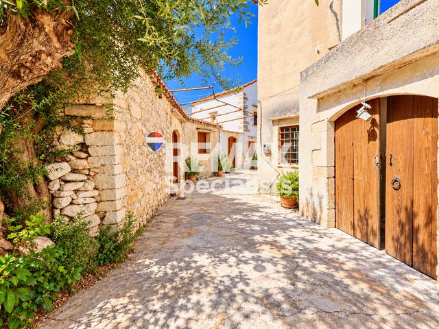 2-bedroom freehold villa in Apokoronas — photo 3 of 5