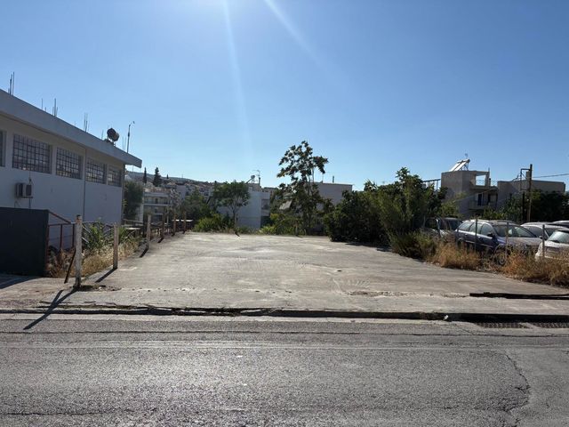 Οικόπεδο 973 τ.μ.