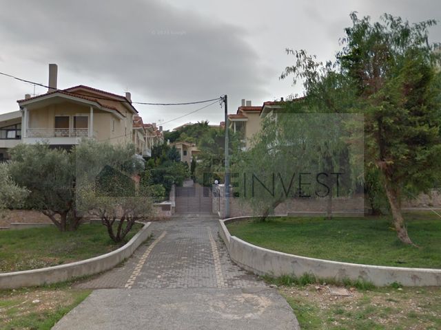 Πάρκινγκ 12 τ.μ.